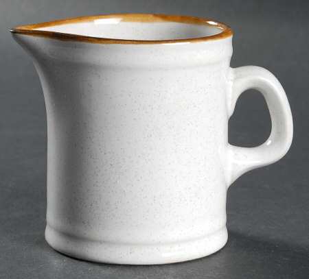 Pansy Creamer