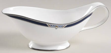 Paramount (Bone) Gravy Boat
