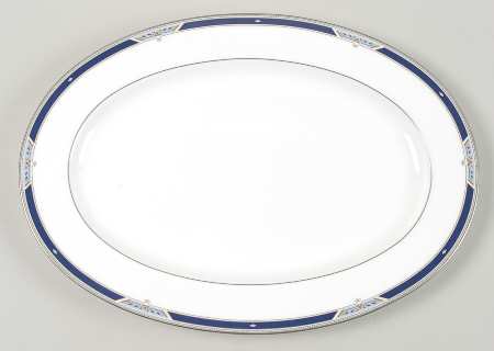 Paramount (Bone) 14" Oval Serving Platter