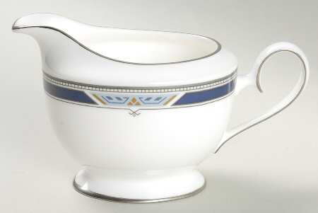 Paramount (Bone) Creamer