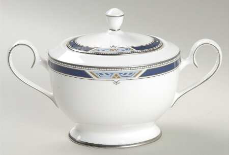 Paramount (Bone) Sugar Bowl & Lid