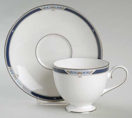 Paramount (Bone) Footed Cup & Saucer Set