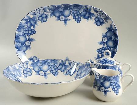 Plantation 5 Piece Hostess Set