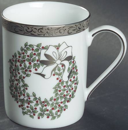Platinum Filigree Accent Mug