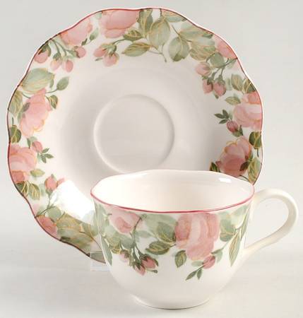 Precious Flat Cup & Saucer Set