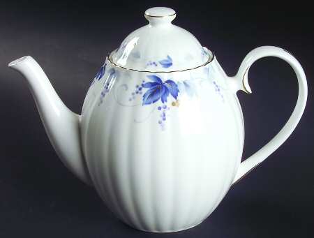 Raceme Coffee Pot & Lid