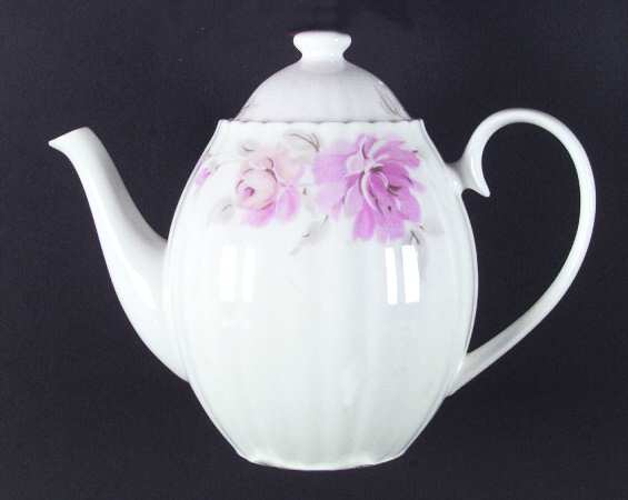 Rose Splendor Coffee Pot & Lid