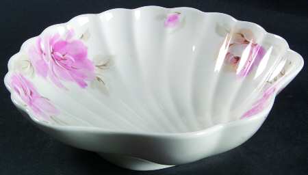 Rose Splendor Shell Shaped Dish