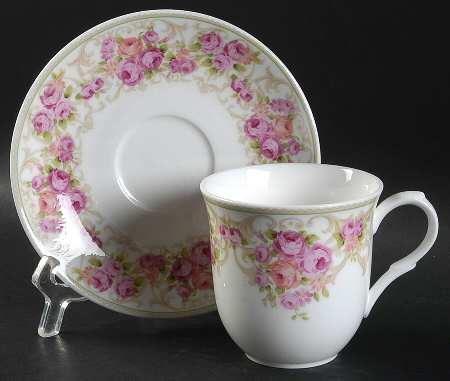 Rose Trellis Flat Cup & Saucer Set
