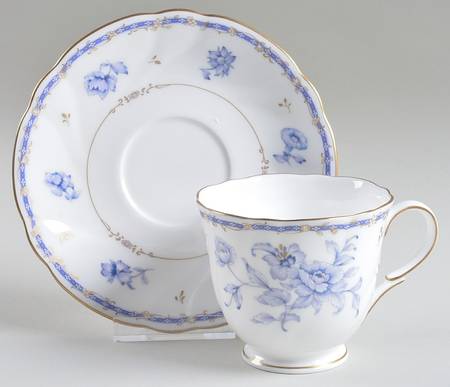 Silverdale Footed Cup & Saucer Set