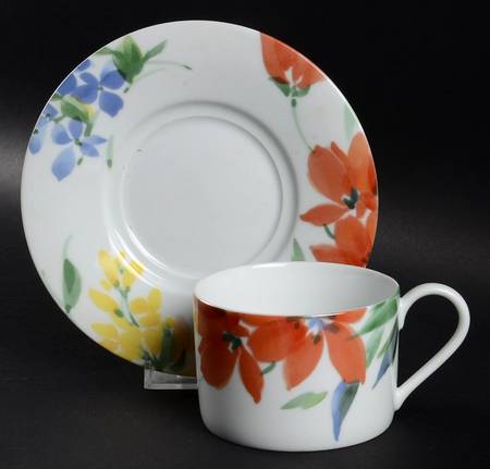 Sweet Meadow Flat Cup & Saucer Set