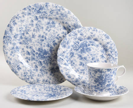 Tea Roses 5 Piece Place Setting