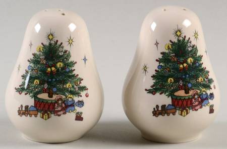 Tis The Season Salt & Pepper Set