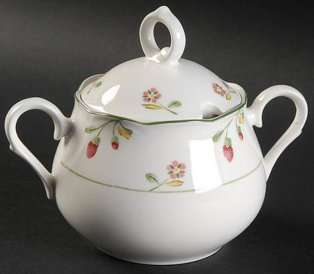 Versailles Sugar Bowl & Lid