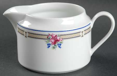 Victoria Gravy Boat