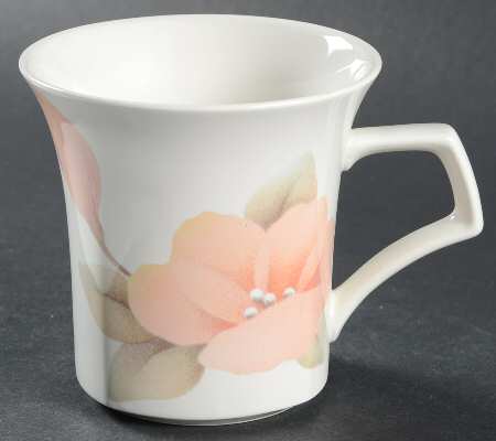 Virginia Rose Flat Cup