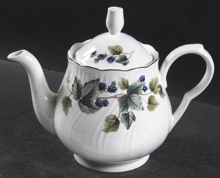 Wild Berry Teapot & Lid