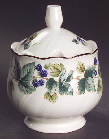 Wild Berry Sugar Bowl & Lid