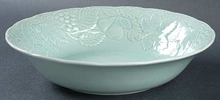 Woodbury Green 9" Round Vegetable Bowl