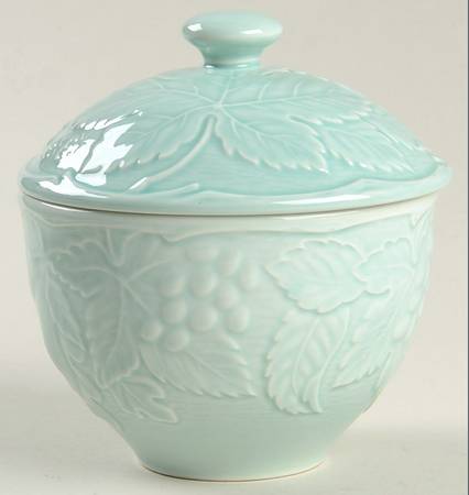 Woodbury Green Sugar Bowl & Lid