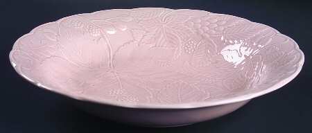 Woodbury Peach 12" Pasta Serving Bowl
