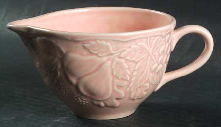 Woodbury Peach Creamer