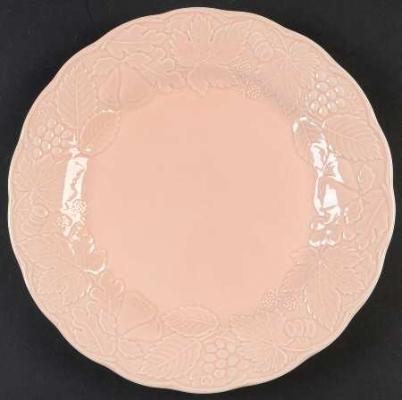 Woodbury Peach Luncheon Plate