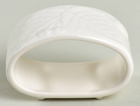Woodbury White Napkin Ring