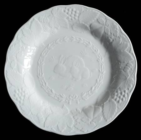 Woodbury White Accent Luncheon Plate