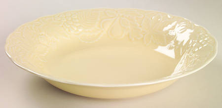 Woodbury Yellow 9" Soup/Pasta Bowl