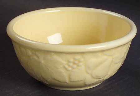 Woodbury Yellow 5" Mixing Bowl