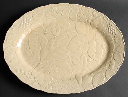 Woodbury Yellow 18" Oval Serving Platter