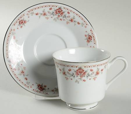 Allegro Footed Cup & Saucer Set