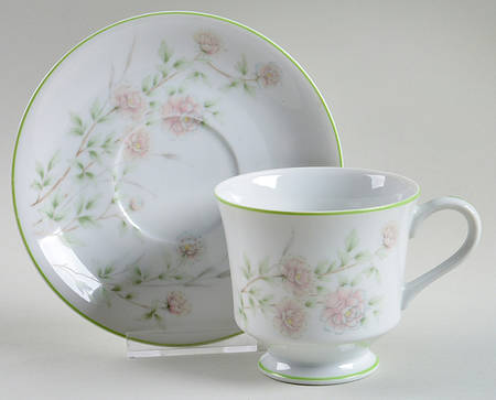 Ballerina Footed Cup & Saucer Set