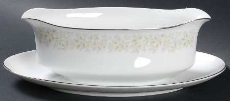 Barwick Gravy Boat with Attached Underplate