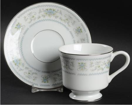 Casino Footed Cup & Saucer Set