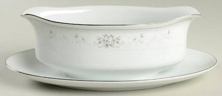 Cotillion Gravy Boat with Attached Underplate by Nitto