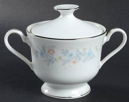 Dulcette Sugar Bowl & Lid