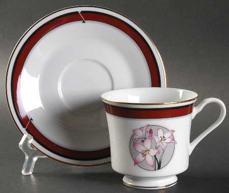 Dynasty Footed Cup & Saucer Set