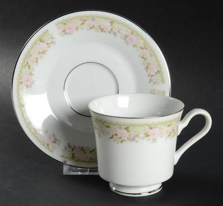 Festival Footed Cup & Saucer Set