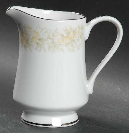 Greenfield Creamer