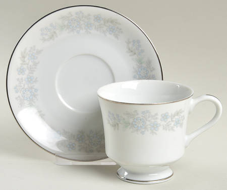 Harrington Footed Cup & Saucer Set by Nitto