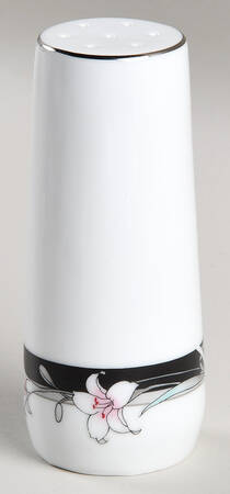 Kabuki Pepper Shaker