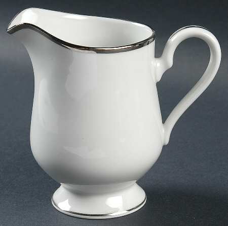 Mayfair Creamer by Nitto