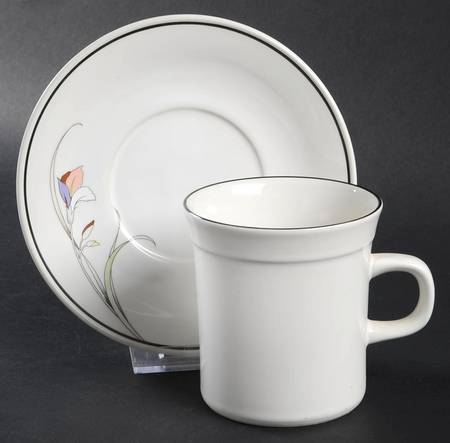 Ming Garden Flat Cup & Saucer Set