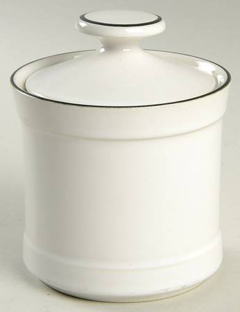 Ming Garden Sugar Bowl & Lid