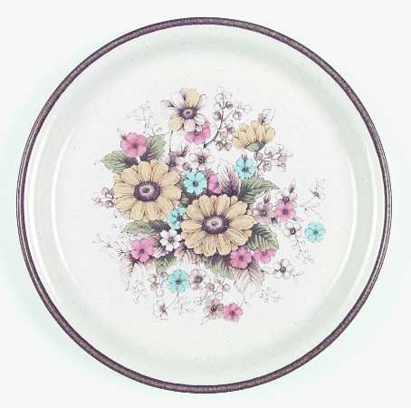 Old Garden Dinner Plate