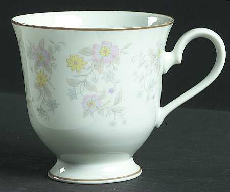 Swamp Flower Footed Cup