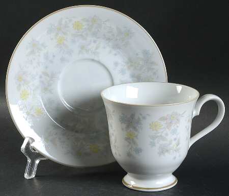 Swamp Flower Footed Cup & Saucer Set