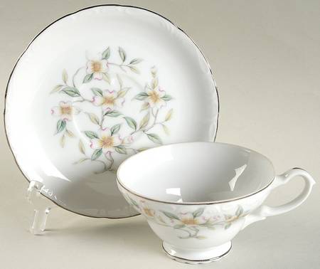 Dogwood Bouquet Footed Cup & Saucer Set